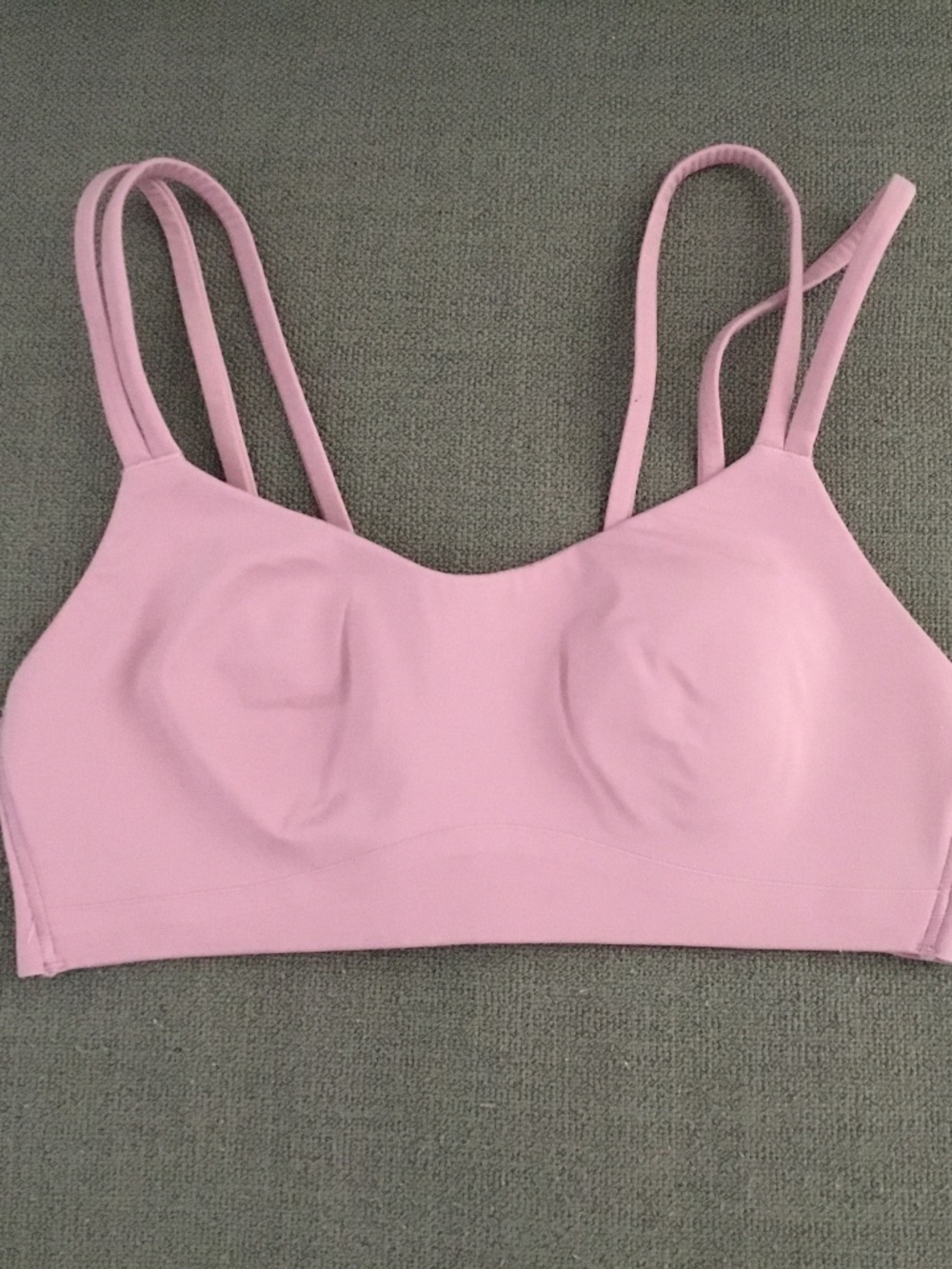 Lululemon like a cloud sports bra size 2 color mauve